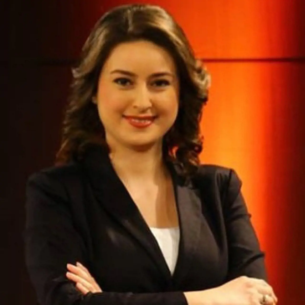 Elif AKIN YÜKSEL